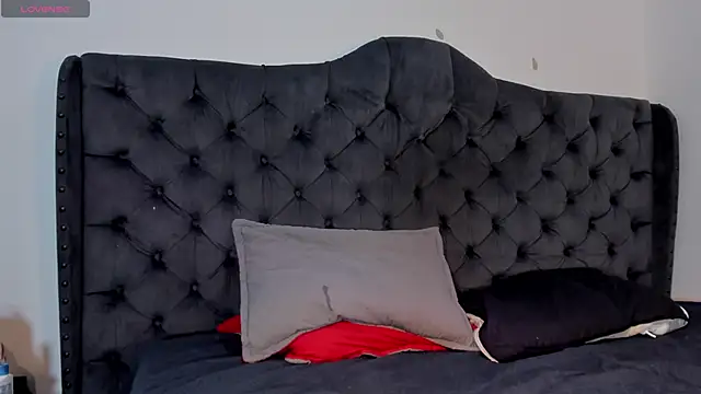 two milkyway online show from 12-19-25, 02:02