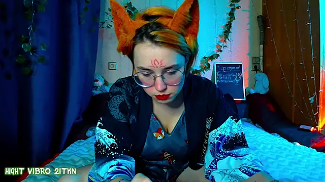 TrickyKitsune online show from 02-13-25, 03:24