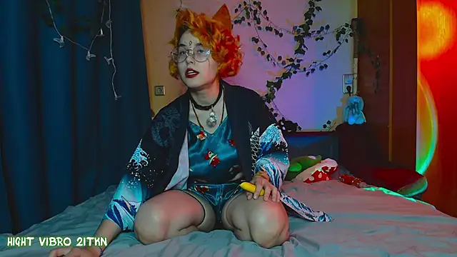 TrickyKitsune online show from 03-08-25, 03:56