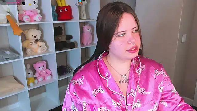 EricaElliott online show from 05-22-26, 09:37