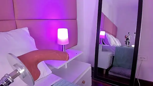 Snapshot of SammyMorales chatting on 02-06-25, 12:37 SammyMorales online show from 02-06-25, 12:37