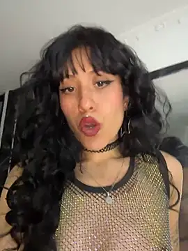 indira k online show from 06-18-26, 01:17