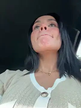 Snapshot of Karol_Towers chatting on 03-02-25, 08:50 Karol Towers online show from 03-02-25, 08:50