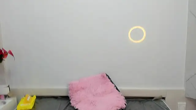 Chloe Martini online show from 02-08-25, 05:51