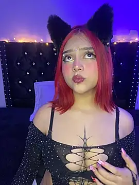 Snapshot of kath_kitty chatting on 02-06-25, 01:27 kath kitty online show from 02-06-25, 01:27