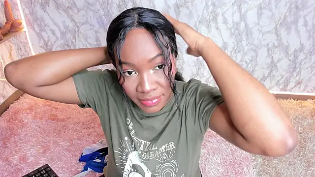 Snapshot of whiitneyfox chatting on 03-10-25, 03:12 whiitneyfox online show from 03-10-25, 03:12