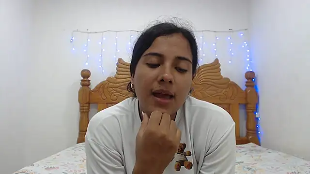 Coral0403 online show from 03-15-25, 12:47