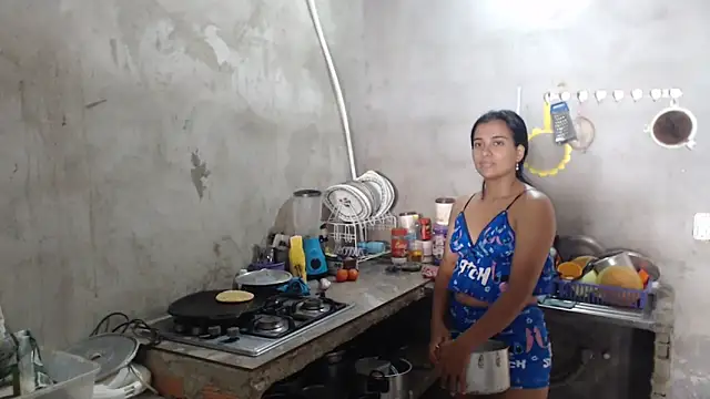 Coral0403 online show from 11-30-25, 04:11