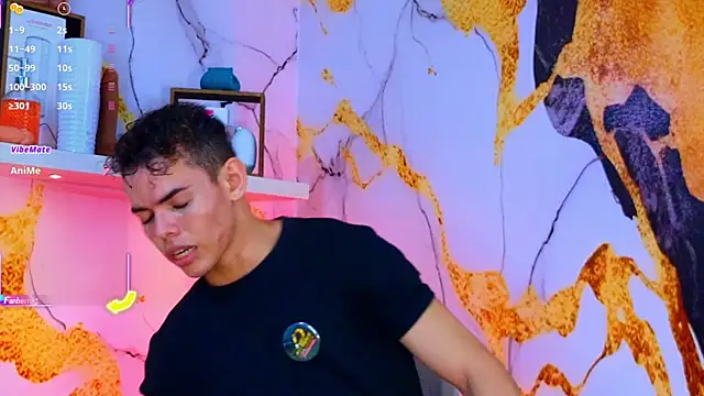 Snapshot of Nijinsky_LatinBoy chatting on 10-25-25, 12:51 Nijinsky LatinBoy online show from 10-25-25, 12:51