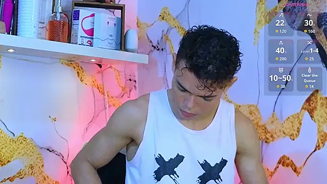 Snapshot of Nijinsky_LatinBoy chatting on 11-13-25, 10:47 Nijinsky LatinBoy online show from 11-13-25, 10:47