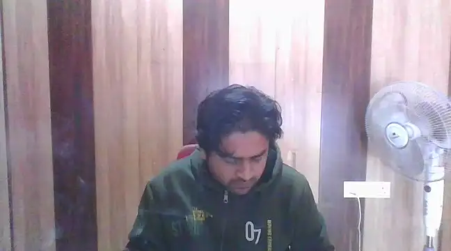 indihotguy online show from 02-15-25, 07:49