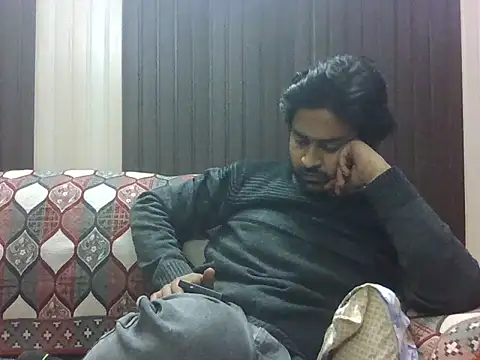 indihotguy online show from 12-16-25, 06:46