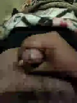 Snapshot of chinchi chatting on 01-06-25, 10:47 chinchi online show from 01-06-25, 10:47