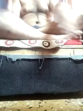 r379 online show from 11-05-25, 04:01