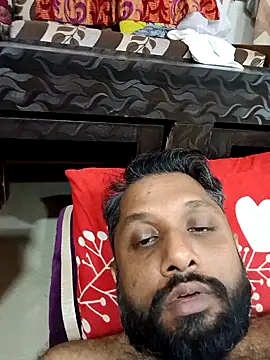 Snapshot of carria_homes chatting on 12-28-24, 03:58 carria homes online show from 12-28-24, 03:58