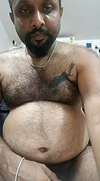 Snapshot of carria_homes chatting on 03-08-25, 01:36 carria homes online show from 03-08-25, 01:36