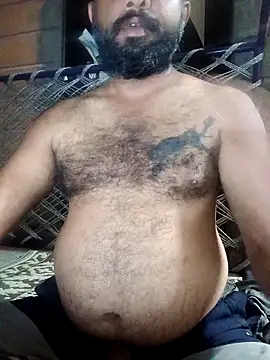 Snapshot of carria_homes chatting on 10-16-25, 06:53 carria homes online show from 10-16-25, 06:53