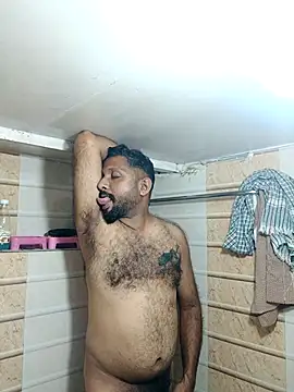 Snapshot of carria_homes chatting on 11-30-25, 05:22 carria homes online show from 11-30-25, 05:22