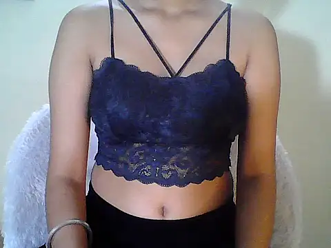 Snapshot of Naughty_Nayra chatting on 09-17-25, 03:46 Naughty Nayra online show from 09-17-25, 03:46