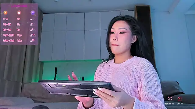 Snapshot of Max_level chatting on 01-24-25, 09:06 Max level online show from 01-24-25, 09:06