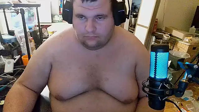 Snapshot of Hackensackneil chatting on 01-11-25, 11:35 Hackensackneil online show from 01-11-25, 11:35