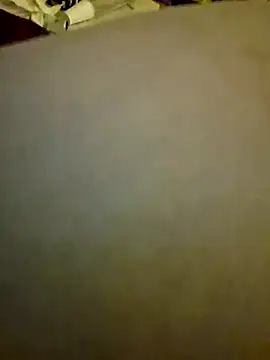 Snapshot of Hackensackneil chatting on 10-14-25, 12:33 Hackensackneil online show from 10-14-25, 12:33