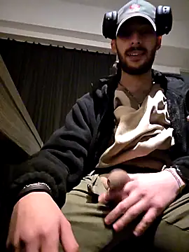 Levi Latino online show from 02-09-26, 08:13