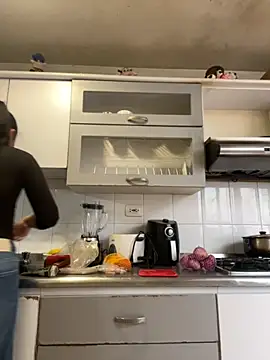 amelia cherry online show from 09-17-25, 07:26