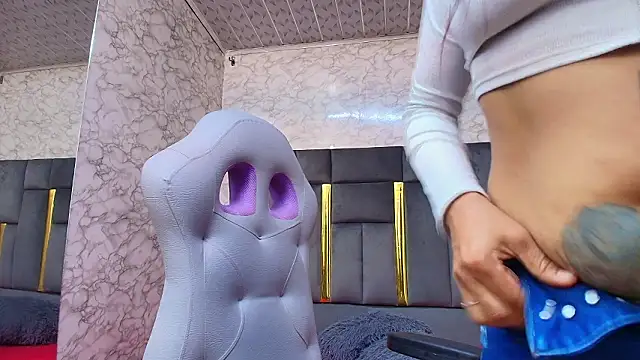 Snapshot of Lorena_watson chatting on 01-14-26, 02:55 Lorena watson online show from 01-14-26, 02:55