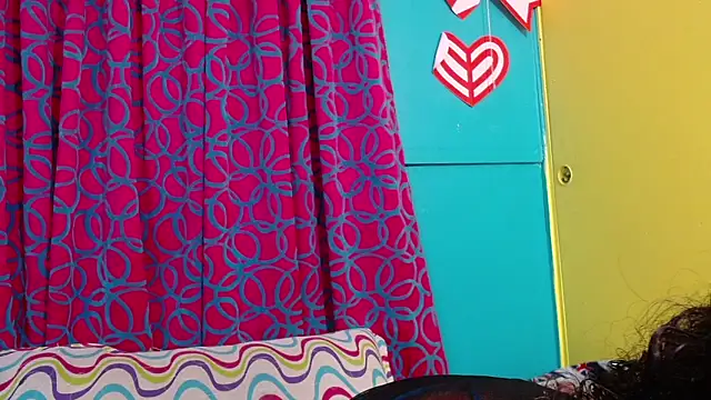 valerie mase online show from 11-26-25, 09:27