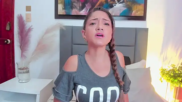 EloiseQuinn online show from 10-02-25, 01:18