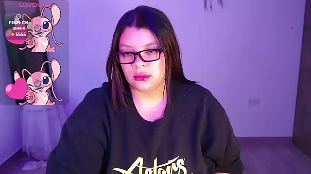 Snapshot of violeta_candyy_ chatting on 03-07-25, 01:07 violeta candyy online show from 03-07-25, 01:07