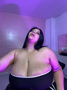 Snapshot of violeta_candyy_ chatting on 12-02-25, 04:35 violeta candyy online show from 12-02-25, 04:35