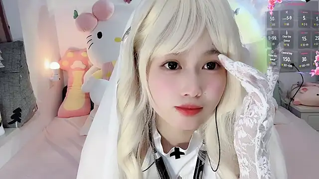 Snapshot of Alien1227 chatting on 09-23-25, 01:47 Alien1227 online show from 09-23-25, 01:47