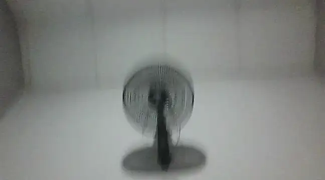 Snapshot of leo_teen chatting on 01-05-25, 12:20 leo teen online show from 01-05-25, 12:20