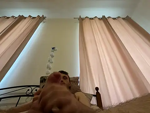 tomasek28 online show from 10-04-25, 10:24