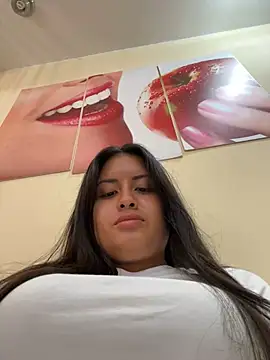 Snapshot of lunagonzales_lima_2007 chatting on 02-27-25, 06:09 lunagonzales lima 2007 online show from 02-27-25, 06:09