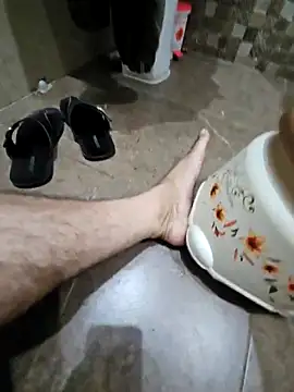 Snapshot of pyasevickybabu563 chatting on 03-11-25, 06:43 pyasevickybabu563 online show from 03-11-25, 06:43