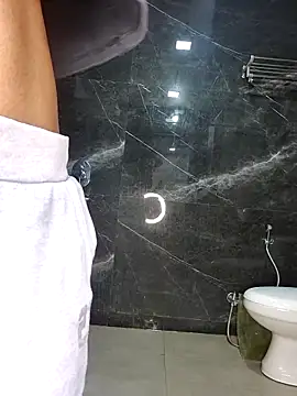 Snapshot of cutieAnkita chatting on 11-30-25, 01:04 cutieAnkita online show from 11-30-25, 01:04