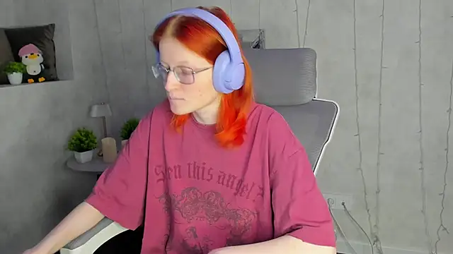 ElizabethHarpper online show from 02-10-26, 09:35