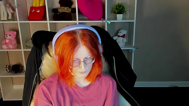 ElizabethHarpper online show from 02-11-26, 09:25