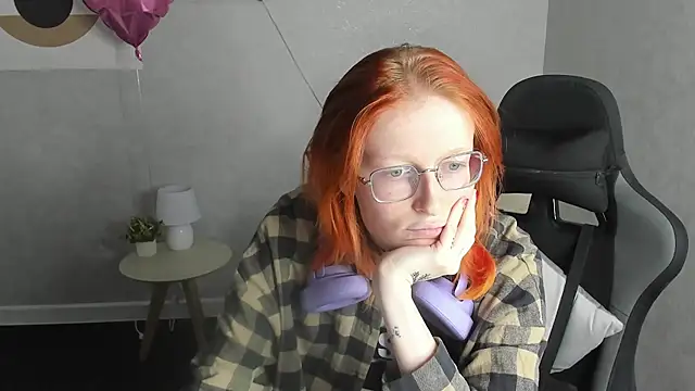 ElizabethHarpper online show from 02-19-26, 09:16