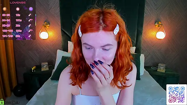 CharlotteMitchell online show from 11-25-25, 09:20