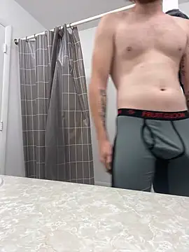 Snapshot of tcadle1824 chatting on 12-29-24, 02:10 tcadle1824 online show from 12-29-24, 02:10