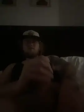 Snapshot of tcadle1824 chatting on 03-22-26, 10:40 tcadle1824 online show from 03-22-26, 10:40