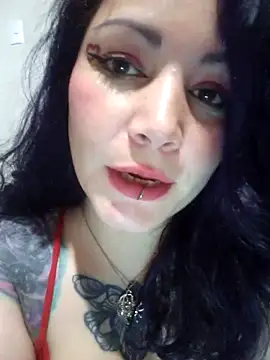 Miss Amelie online show from 02-15-25, 04:25