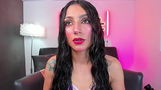 miss   evangeline online show from 04-10-26, 02:17