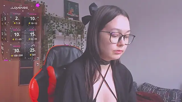 Snapshot of kittenrisha chatting on 03-19-25, 08:34 kittenrisha online show from 03-19-25, 08:34