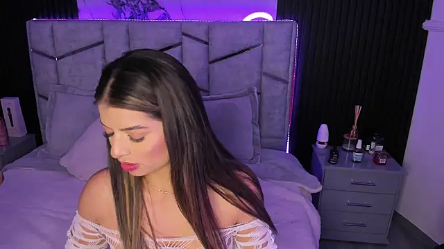 daniiphoeniixx online show from 03-05-25, 10:43