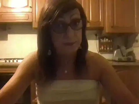 Snapshot of Tiabet chatting on 09-19-25, 08:09 Tiabet online show from 09-19-25, 08:09